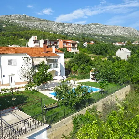 Apartment Vilar