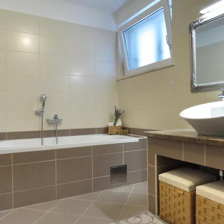 Apartment Vilar *
